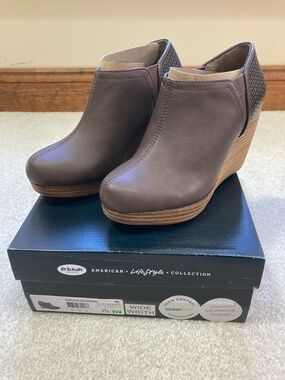 Dr. Scholl's Harlow Dark Brown Leather Wedge Booties - 7.5 Wide